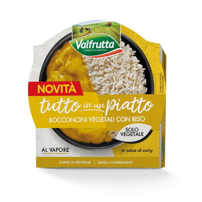 Bocconcini di proteine vegetali, curry, latte di cocco e riso