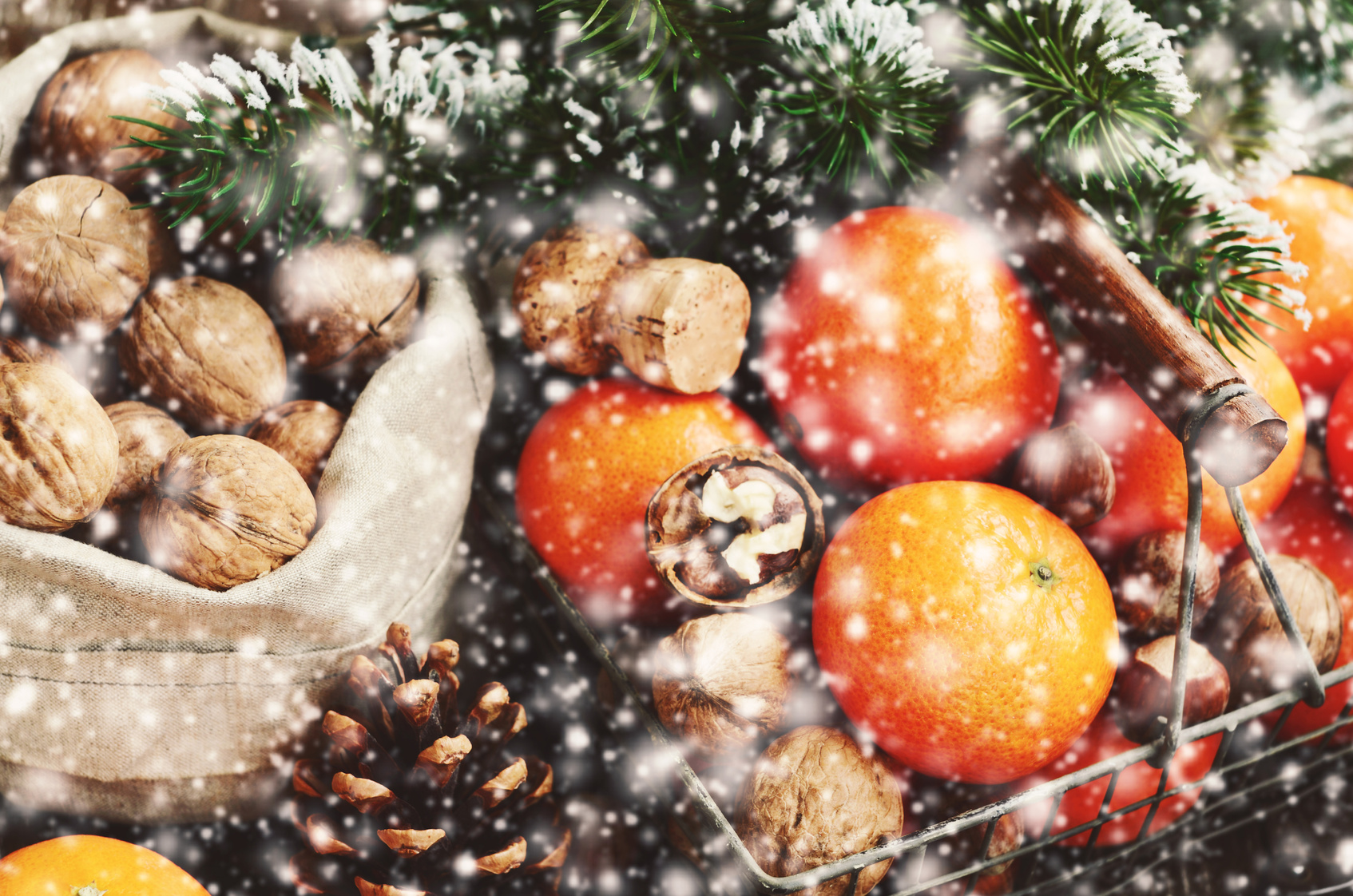 Idee regalo: cesti di Natale con frutta, verdura e conserve