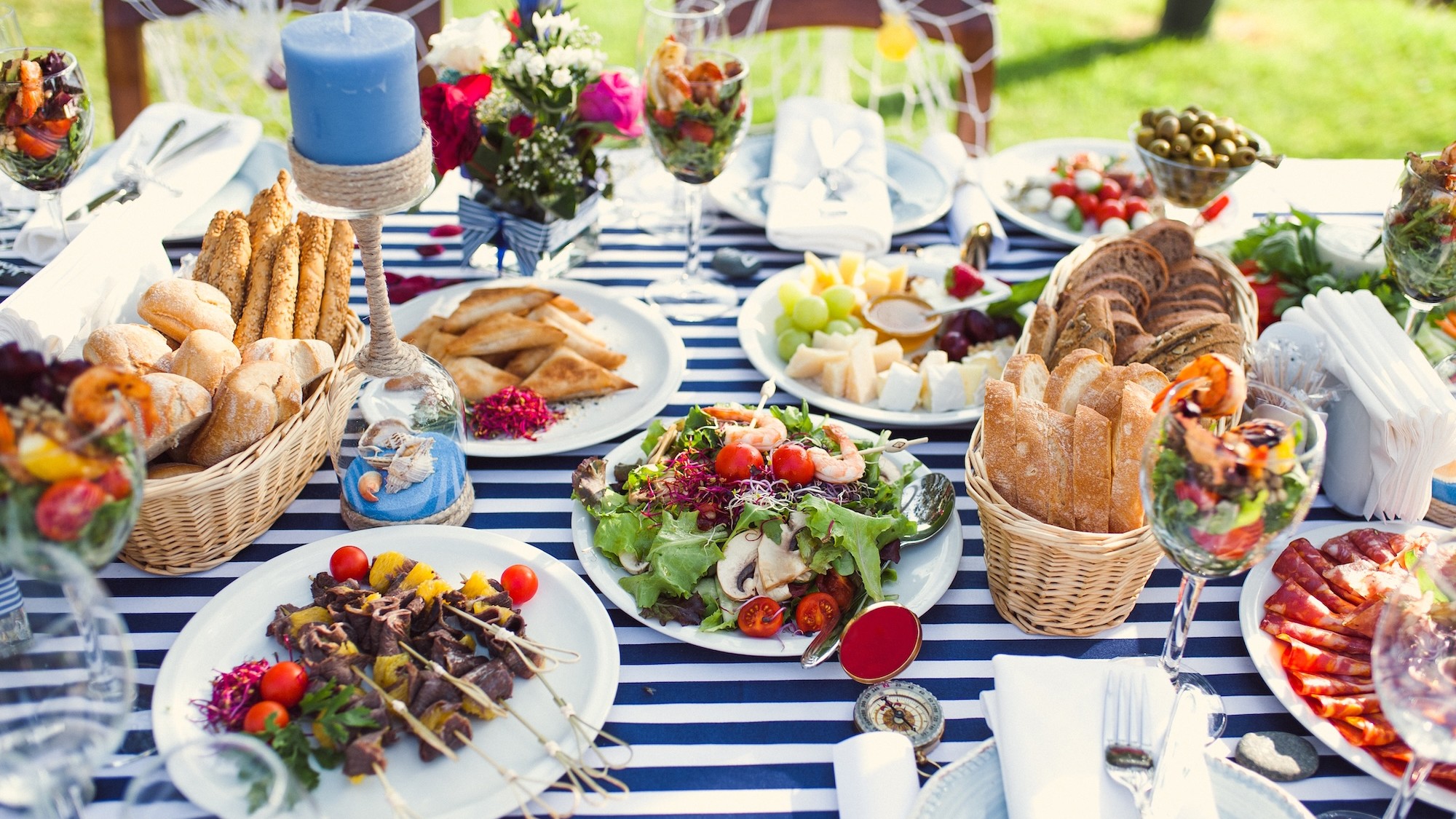Pranzo di Ferragosto senza stress: idee fresche, colorate e facili da preparare