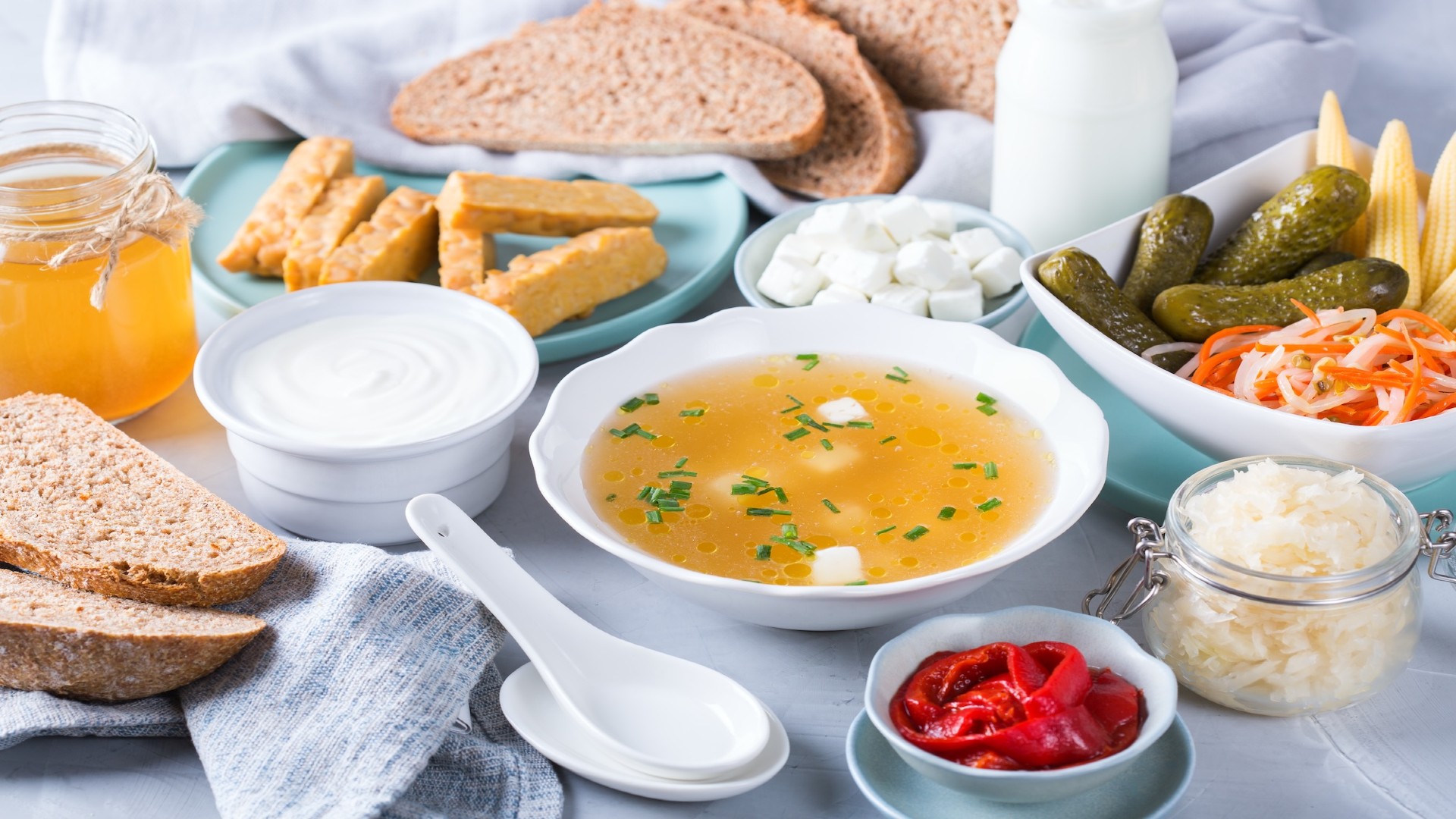 Dal kombucha al kimchi: perché i fermentati naturali fanno bene